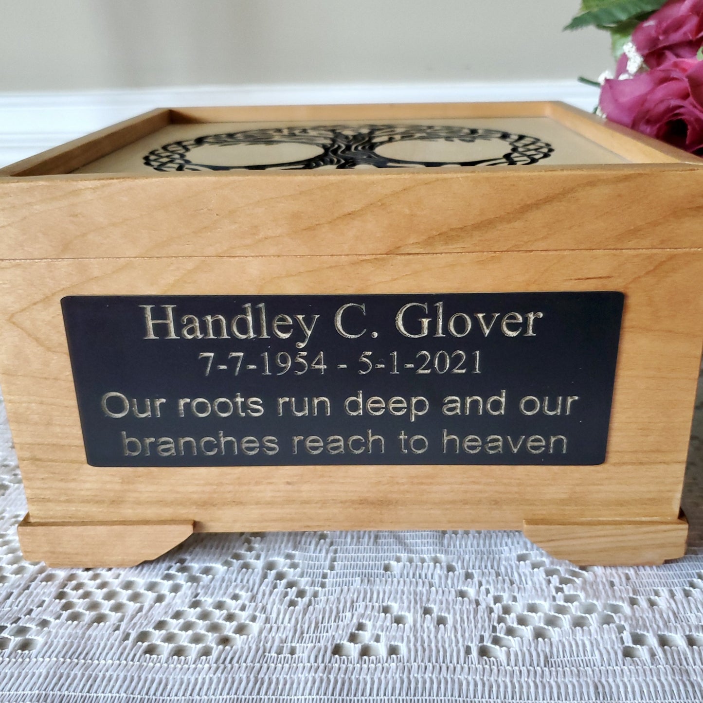 personalized urn