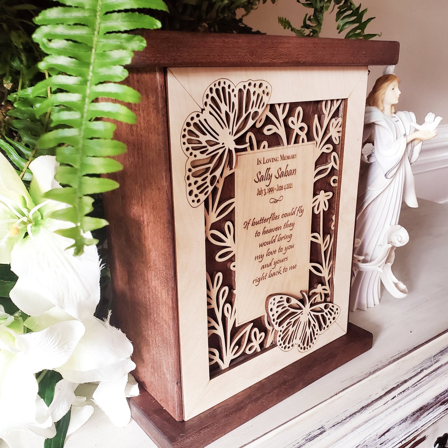 urn for Mom