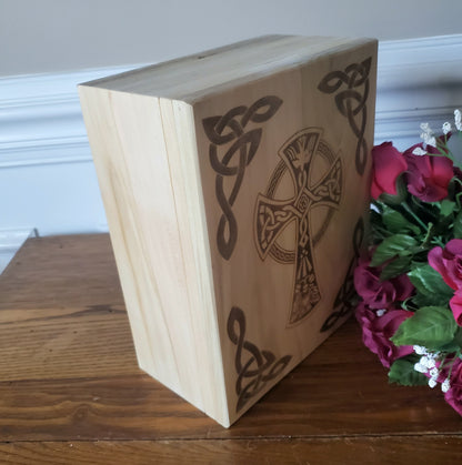 Celtic Knot Keepsake Wood Box