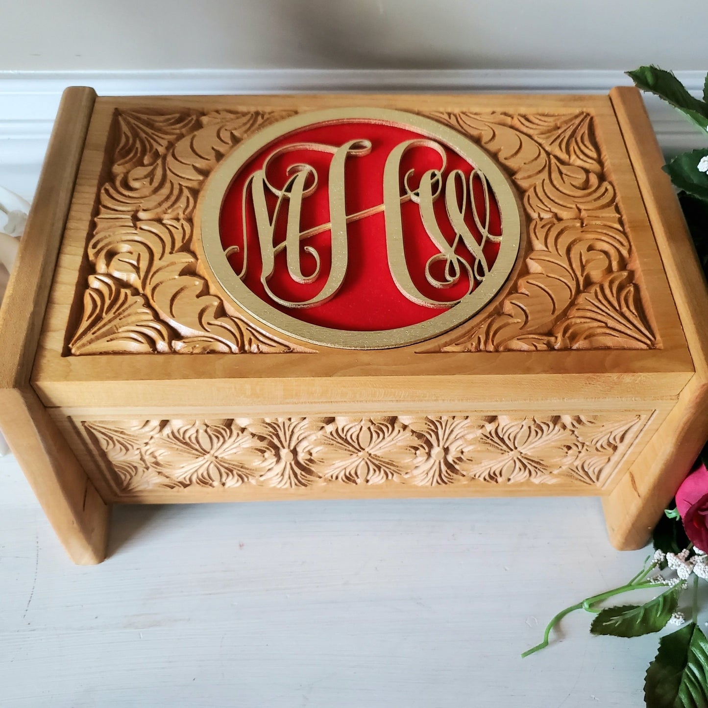 monogram urn